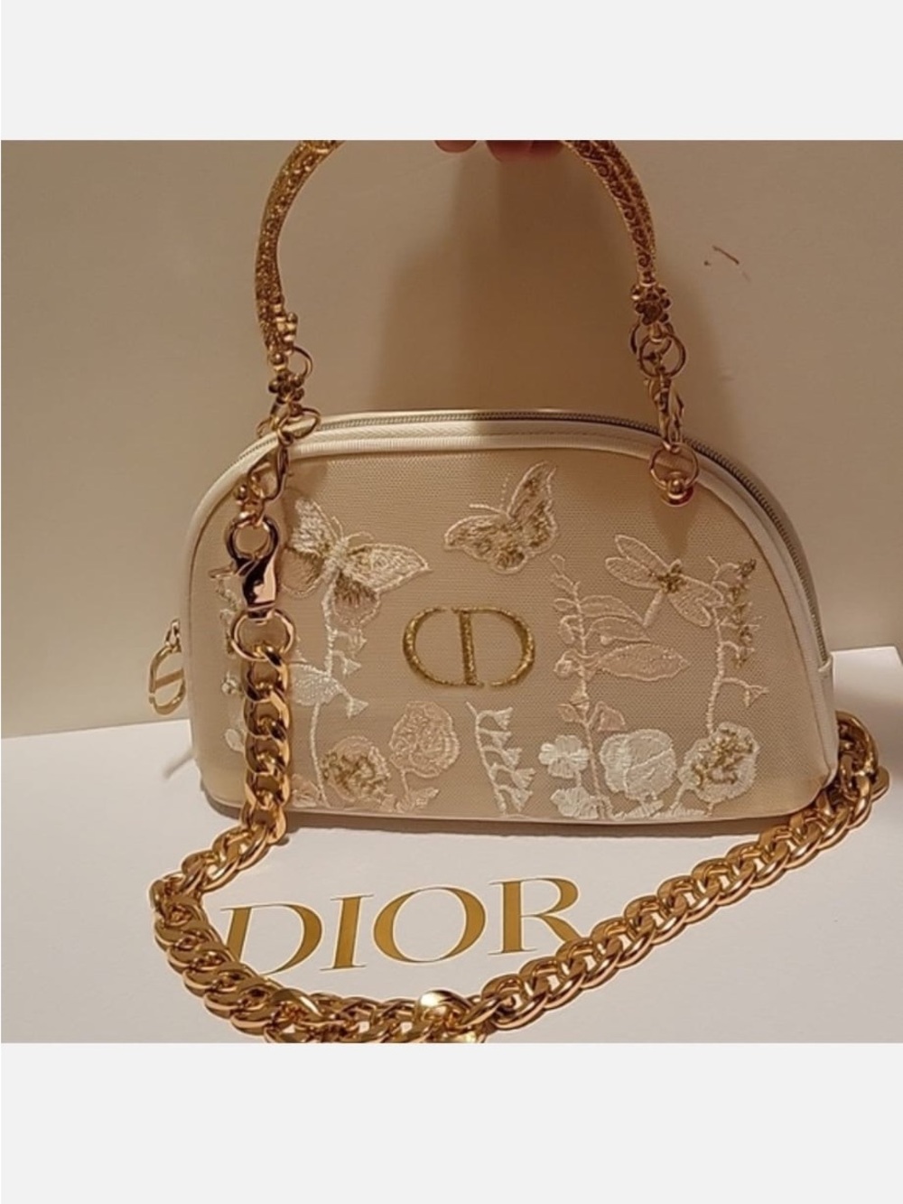 Dior Pouch in Cream with Gold
Accents - Picture 9 of 10